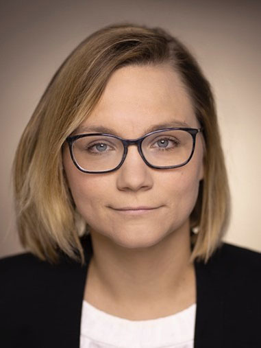 Frahsa Annika, Prof. Dr. phil., Dipl-Pol.